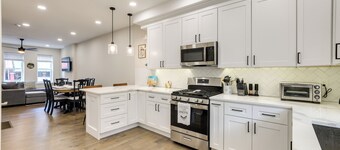 Walk to Fairmount Park: Modern Philly Townhome!