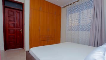 Apartment, Balcony, City View | Free WiFi