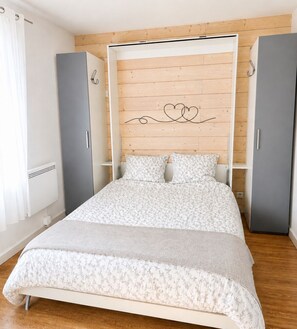 Unclassified image, 5 of 13, button - Les Menuires cosy apartment at the foot of the slopes for a family of 4 people (Les Belleville)