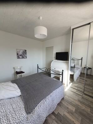 3 chambres, Wi-Fi, draps fournis