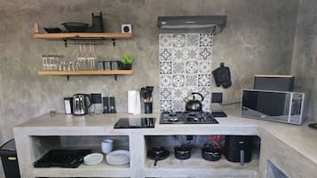 House, 2 Bedrooms, Private Pool | Interior