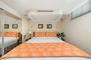 Room - 1BR ocean-view condo in West Maui with pool, hot tub, kitchen-Papakea F210 (Lahaina)