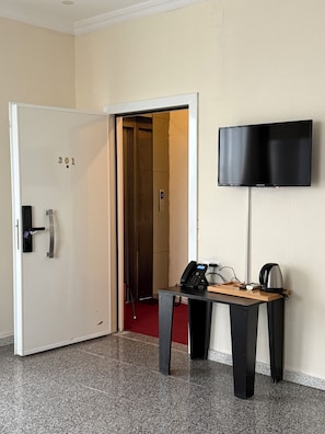 Basic Triple Room | Bahagian dalam