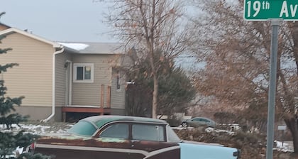 Cozy 1-bedroom mobile home in perfect Havre with AC