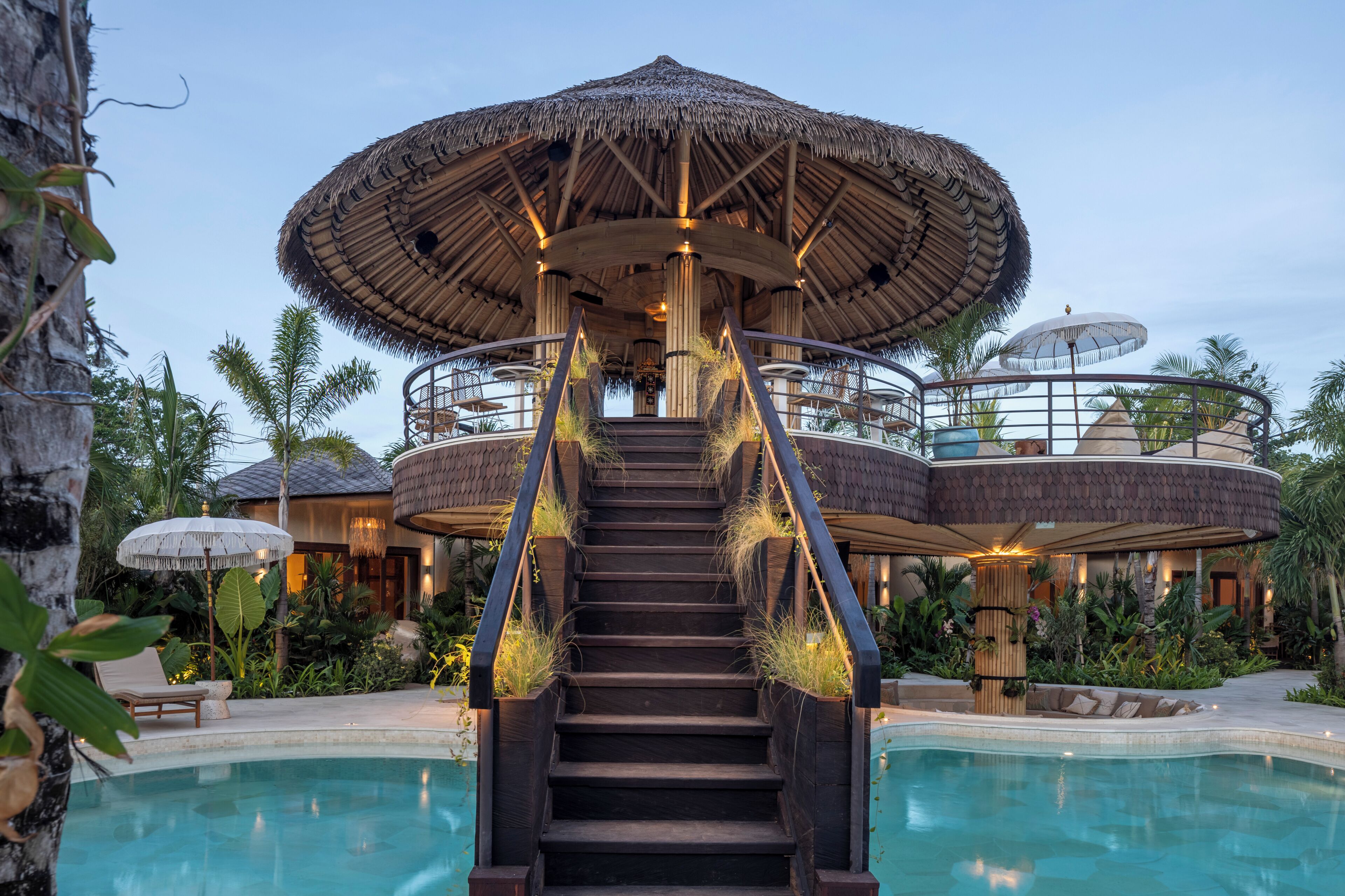 Poolbar