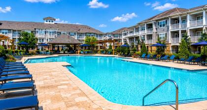 Elite Cozy Suites Buford