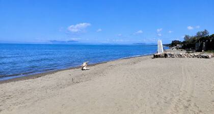Detached house 50 meters from the sea, ideal for an all-round relaxing vacation.