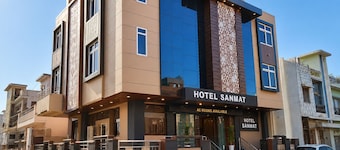 TRPOTELS 前身為 Sanmat 酒店  
