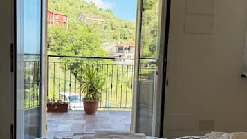3 camere, Wi-Fi, lenzuola