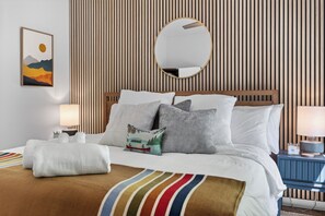 Ferros/tábuas de passar roupa, Wi-Fi de cortesia, roupa de cama