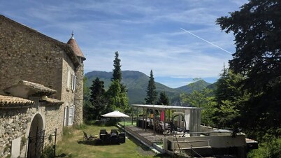 Château privé vacances & séminaires