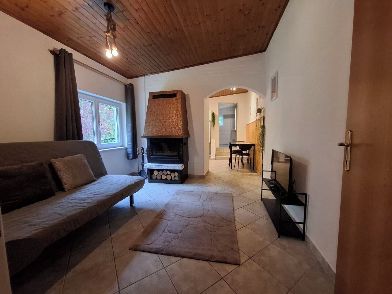 TV connectée, cheminée