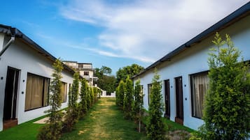 Deluxe Double Room, Garden View
