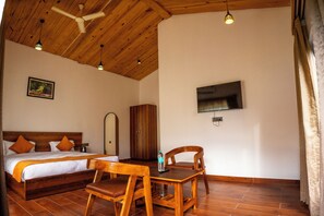 Premium Double Room, Pool View | Free WiFi - Corbett Retreat (Kotabagh)