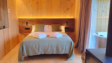 Cuna de viaje, wifi gratis, ropa de cama