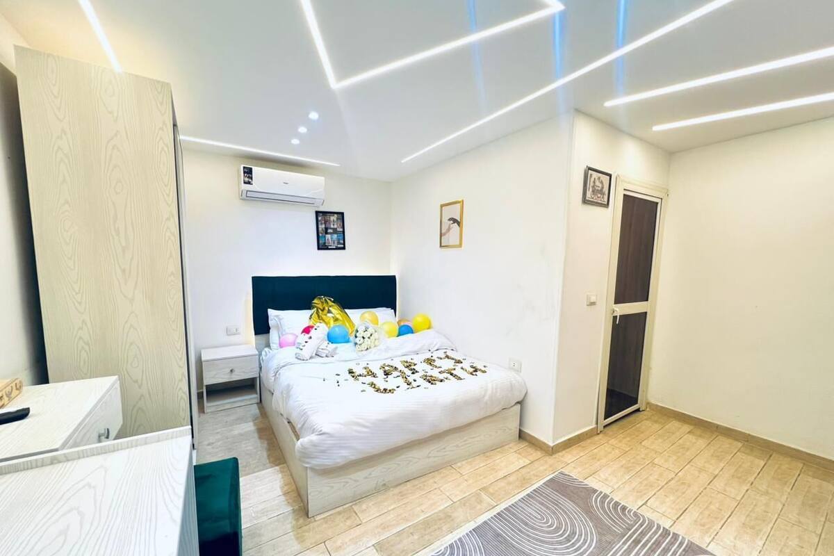 Comfort Double Room, City View | Laptop workspace, soundproofing, WiFi (free), bed sheets