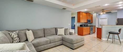 House (3 Bedrooms) | Front of property