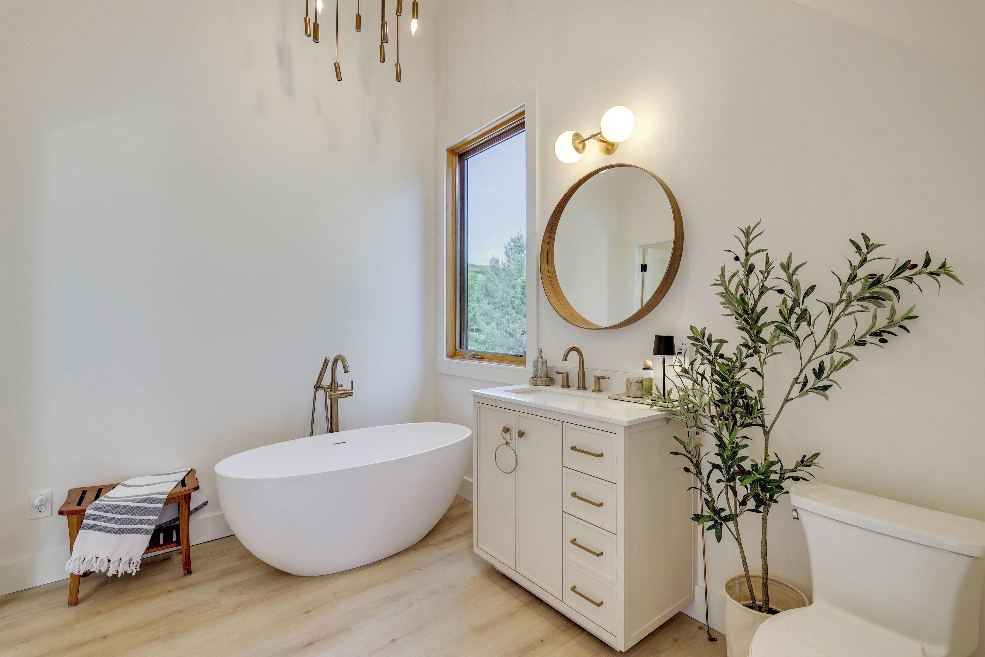 Rumah (4 Bedrooms) | Interior