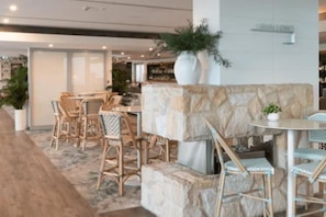 Dining - 3BR Golfside Villa | Pools, Tennis & Relaxation (Magenta)