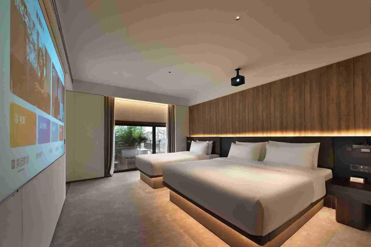 Senior Room, City View | View from room