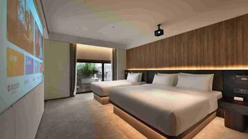 Senior Room, City View | View from room
