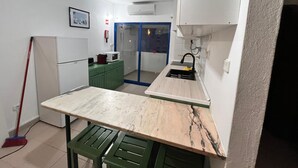 Uklassifisert bilde, 4 av 9, knapp