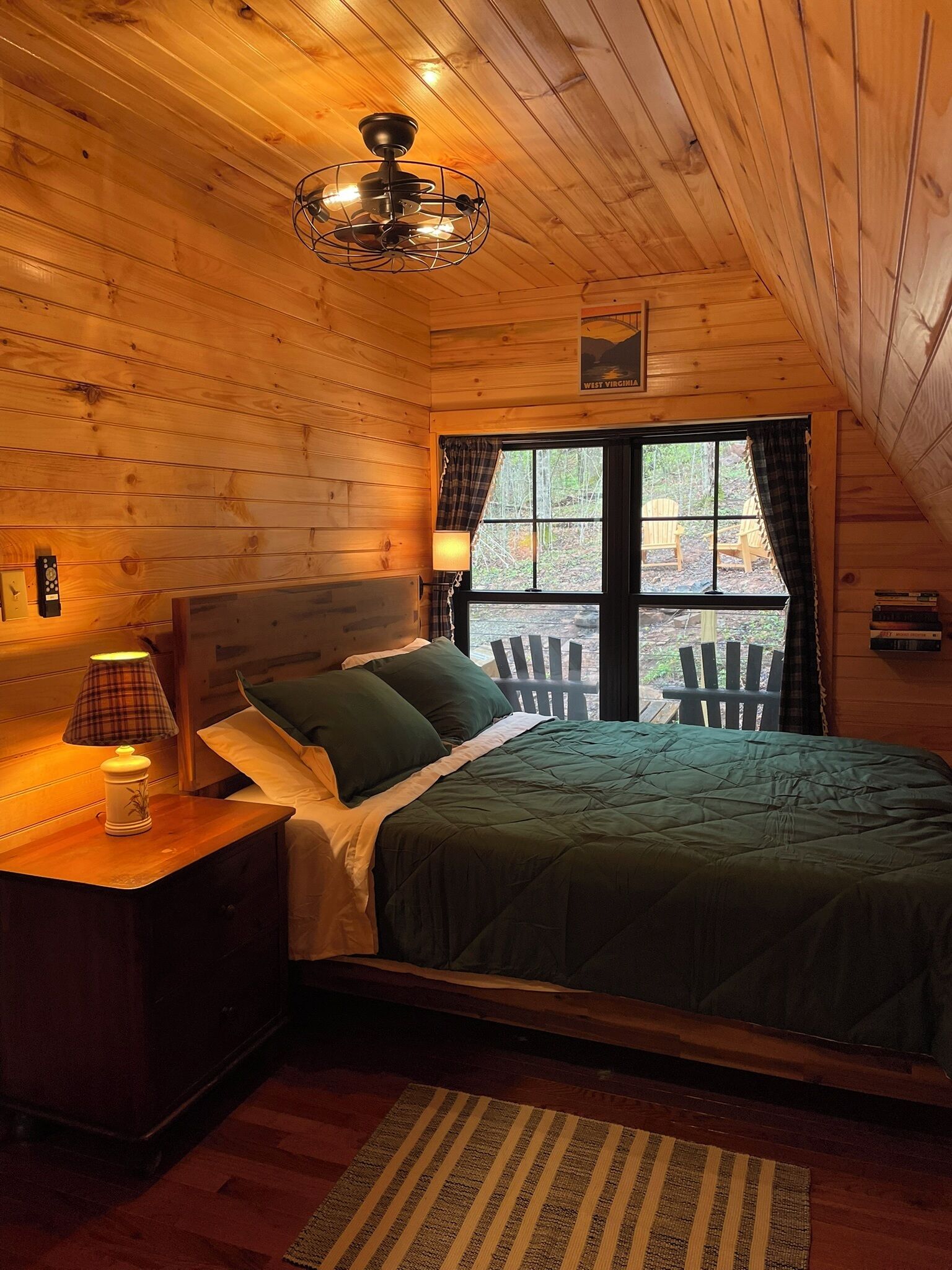 3 bedrooms, desk, free WiFi, bed sheets