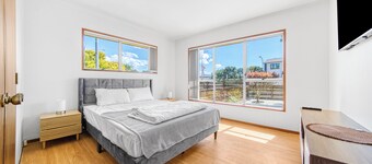 Warmth and the spacious 2 double bedroom