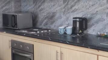 Appartamento Luxury, vista montagna | Cucina privata | Bollitore elettrico
