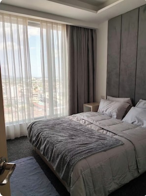Luxury Condo, Mountain View | Free WiFi