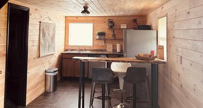 The Lodge Cabin ~Norris Lake Views and Mountain Backdrops