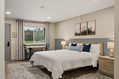 Sullivan Trail Inn and Suites