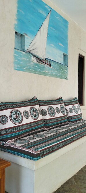 Room - Standalone Luxurious 2 Bedroom villa  — 5 min from the beach! (Watamu)