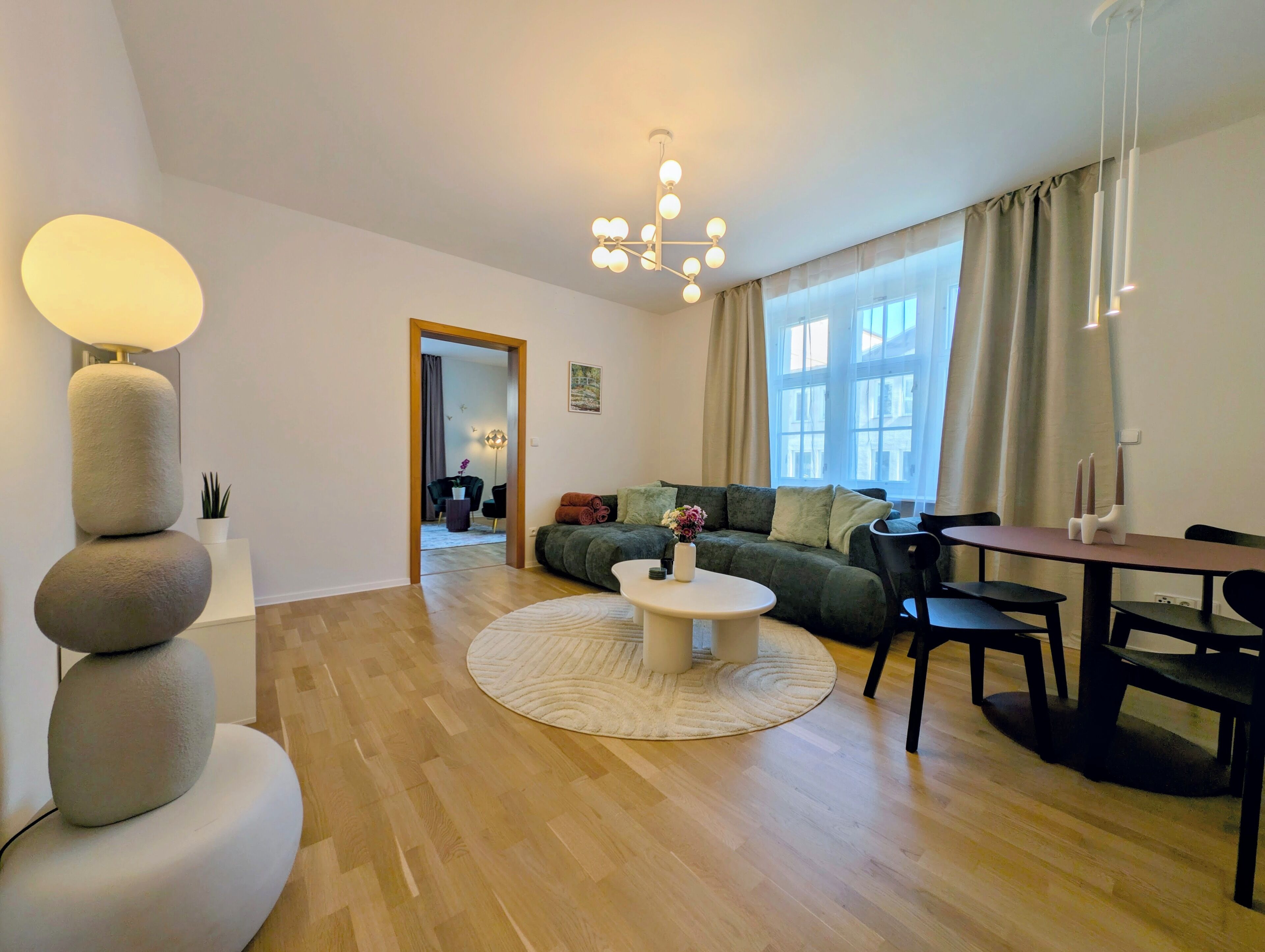 Apartment, 2 Bedrooms, Ground Floor | Living area