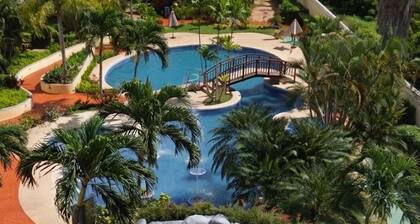 "Welcome to your home away from home in the paradise of Margarita Island!" x 7