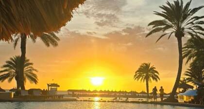 "Welcome to your home away from home in the paradise of Margarita Island!") x 7