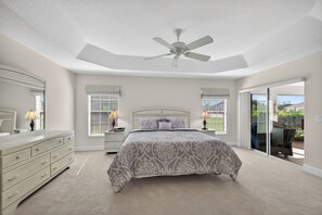 Iron/ironing board, WiFi, bed sheets - 3-bedroom house in The Villages with Golf Cart between Sumter and Brownwood (The Villages)