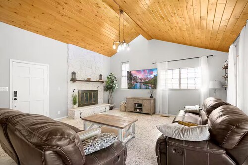 The Cozy Escape