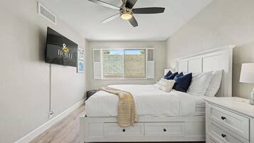 Iron/ironing board, travel cot, WiFi, bed sheets