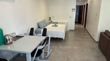 Family Villa, Beach View | Dining