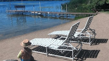 Sun loungers