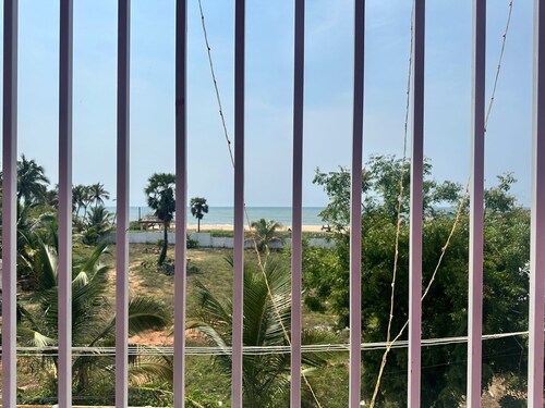 SG SQUARE GRAND BEACH RESORT