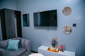 Standard Studio, City View | Living area - BRIGIT LUXURY APARTMENT  (Kisumu)