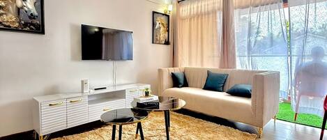 Standard-Apartment, 3 Schlafzimmer, Stadtblick | Wohnbereich