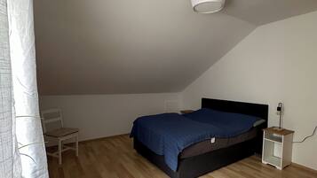 1 habitación, wifi gratis y ropa de cama
