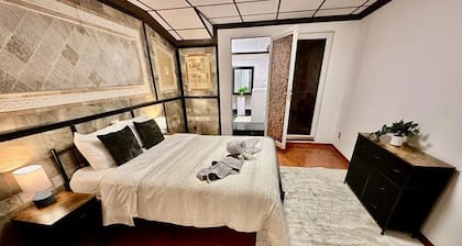 Cozy Quiet Apartments, Perfect for Travelling Pros