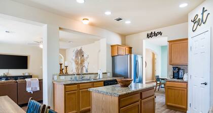 Sage and Stone House - Buda/South Austin