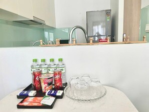 Deluxe-Suite, Stadtblick | Eigene Küche | Großer Kühlschrank, Mikrowelle, Ofen, Herdplatte