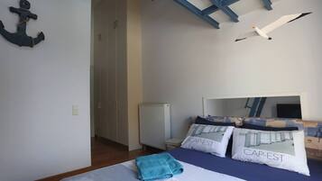 House, 3 Bedrooms, Accessible, Smoking | 4 bedrooms