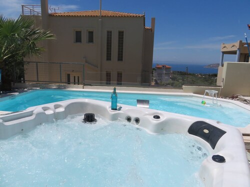 Thimari Sports & Spa With Private Pool a